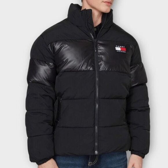 Tommy Hilfiger Men's Black Puffer Jacket Size S Tonal Color Block Warm Winter - Picture 1 of 16